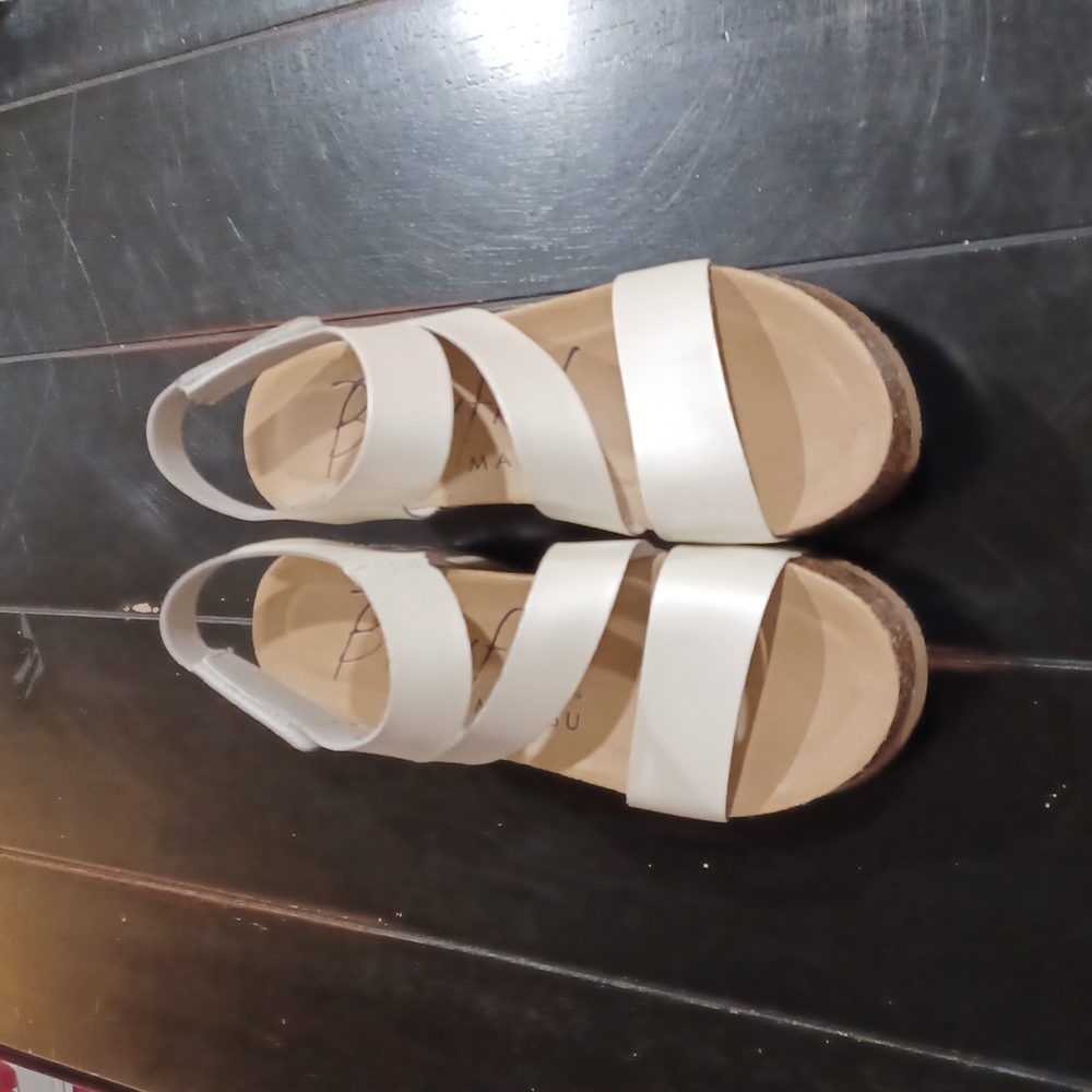 Blowfish Wedges 6 1/2 Cream